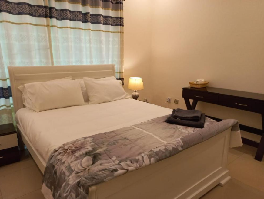 White House Executive - Premium Guest House Room